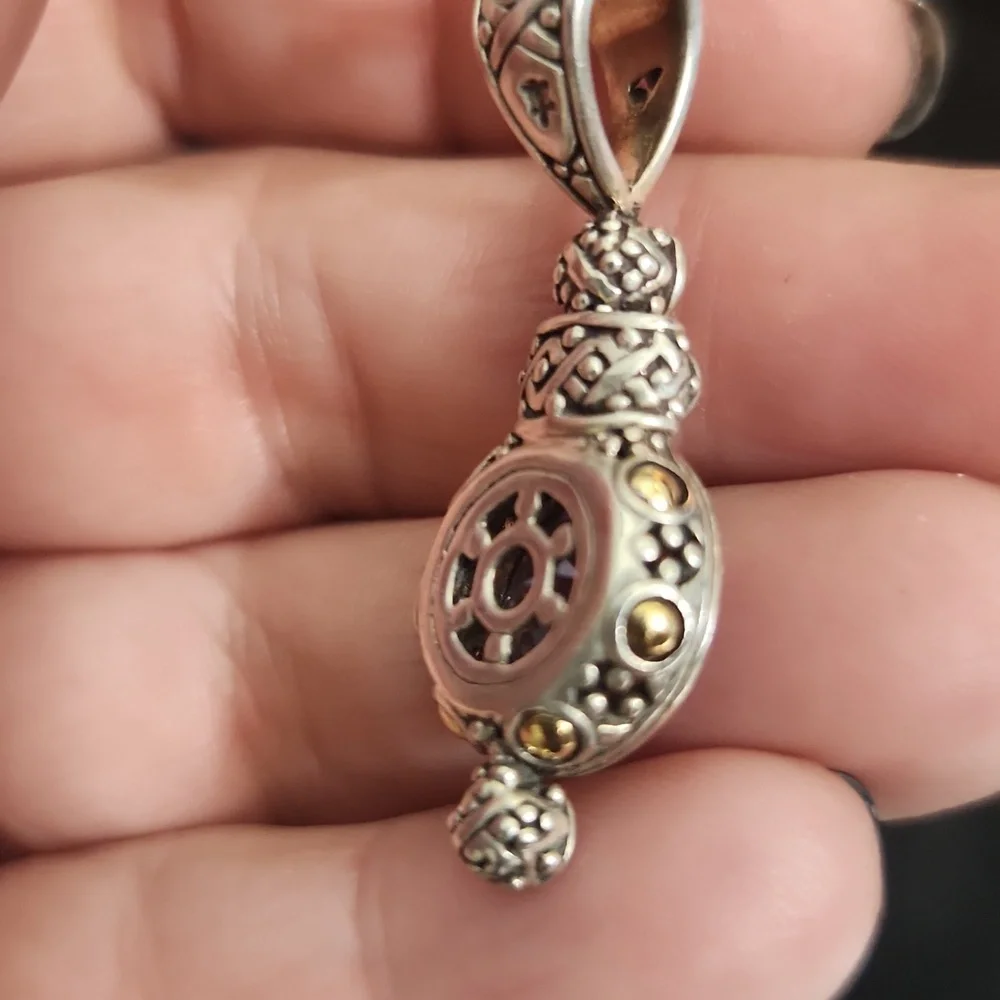 John Hardy From the Batu Sari Collection Sterling Silver & 18K - Picture 3 of 6